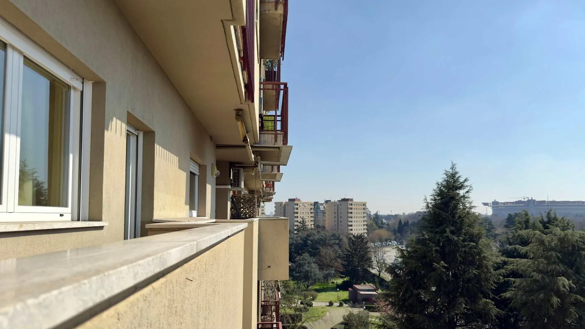 Homeby, Casa Cartesio Milan 0*,
