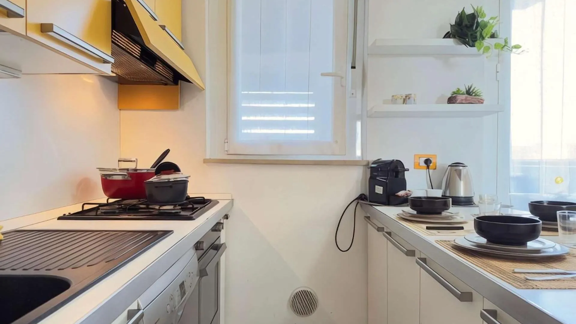 Homeby, Casa Cartesio Milan Apartment