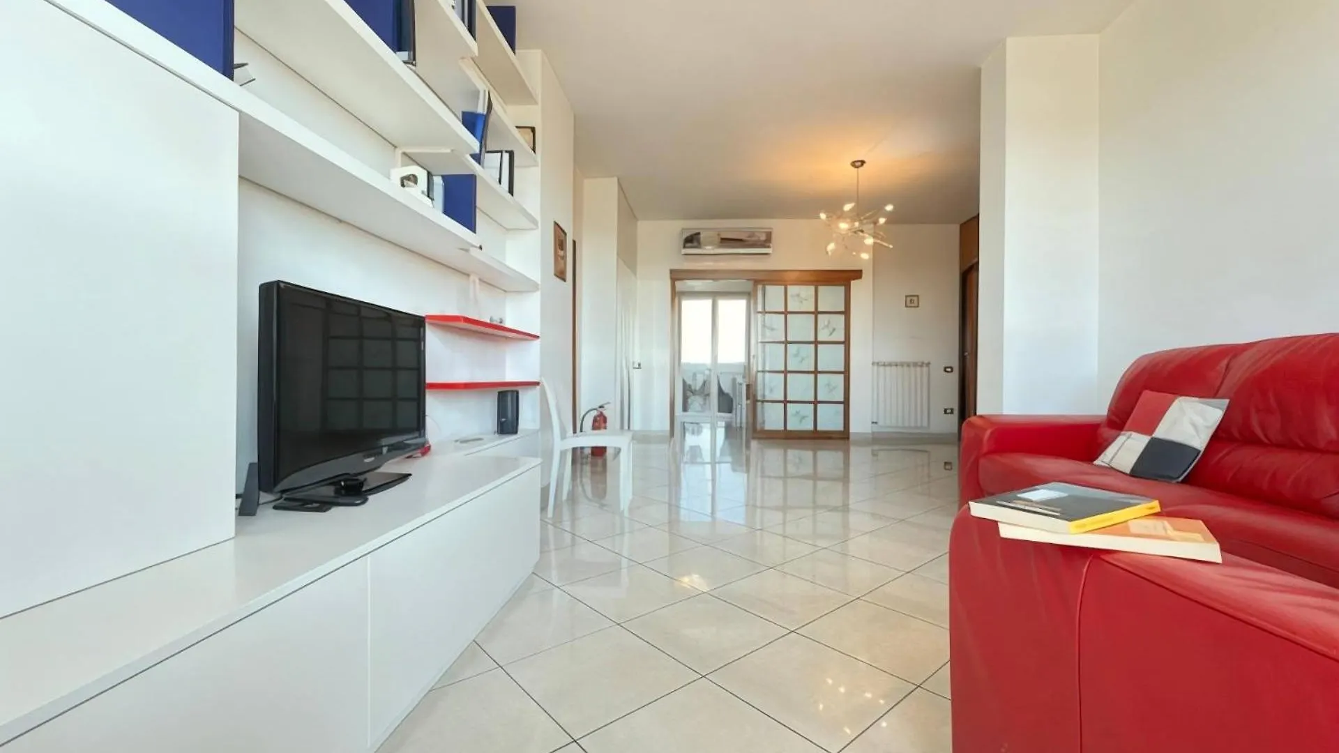 Apartment Homeby, Casa Cartesio Milan