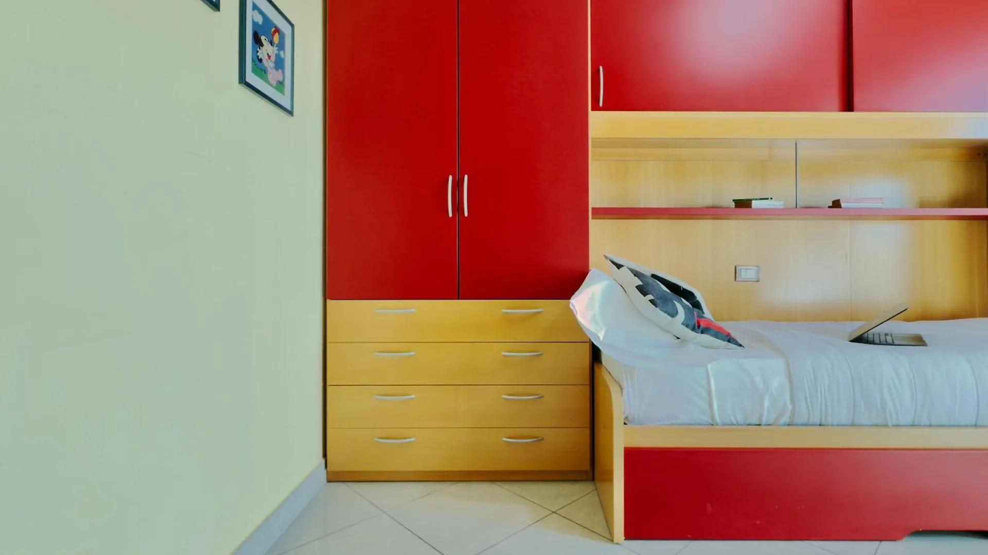 Homeby, Casa Cartesio Milan