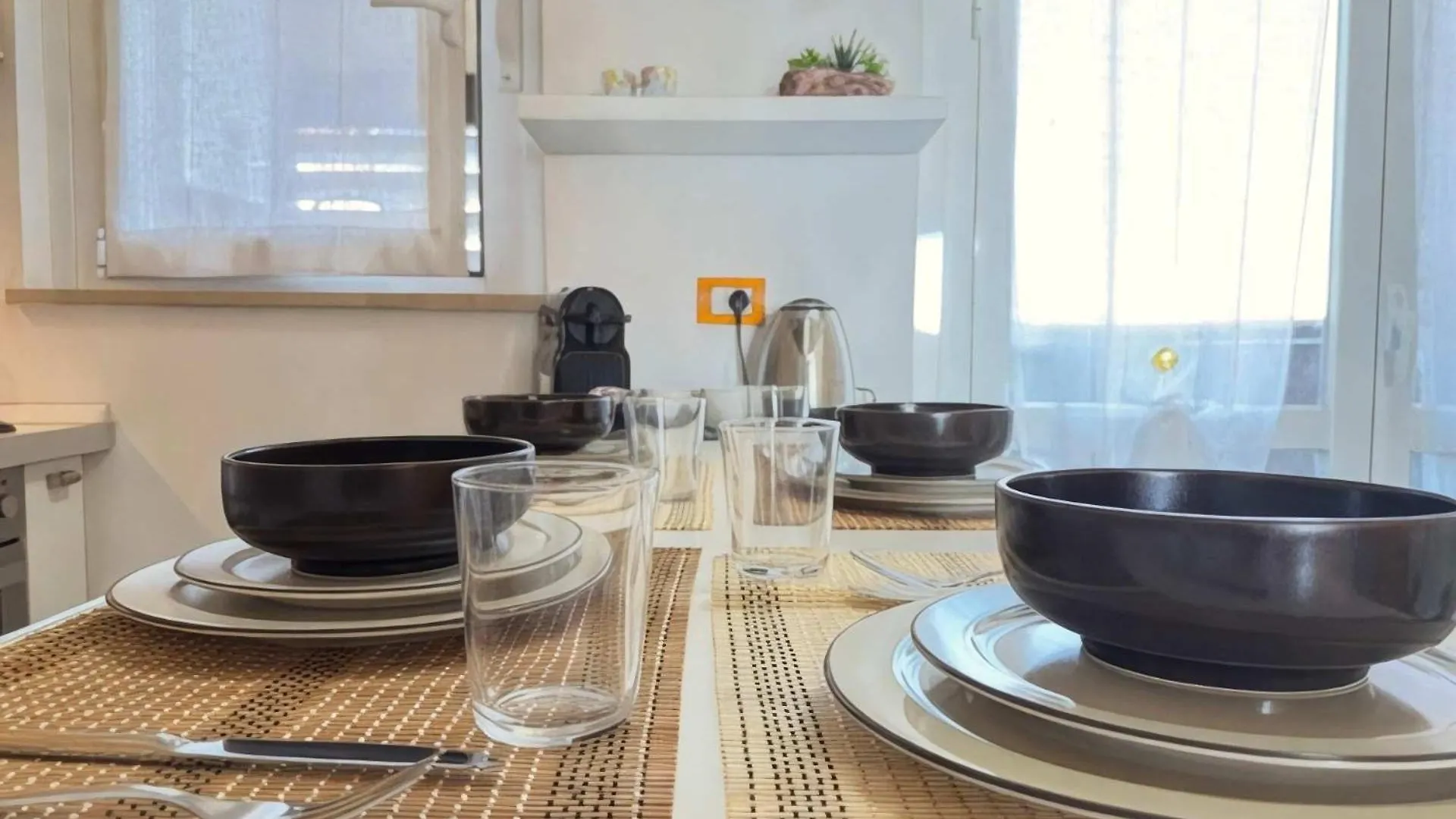 Homeby, Casa Cartesio Milan